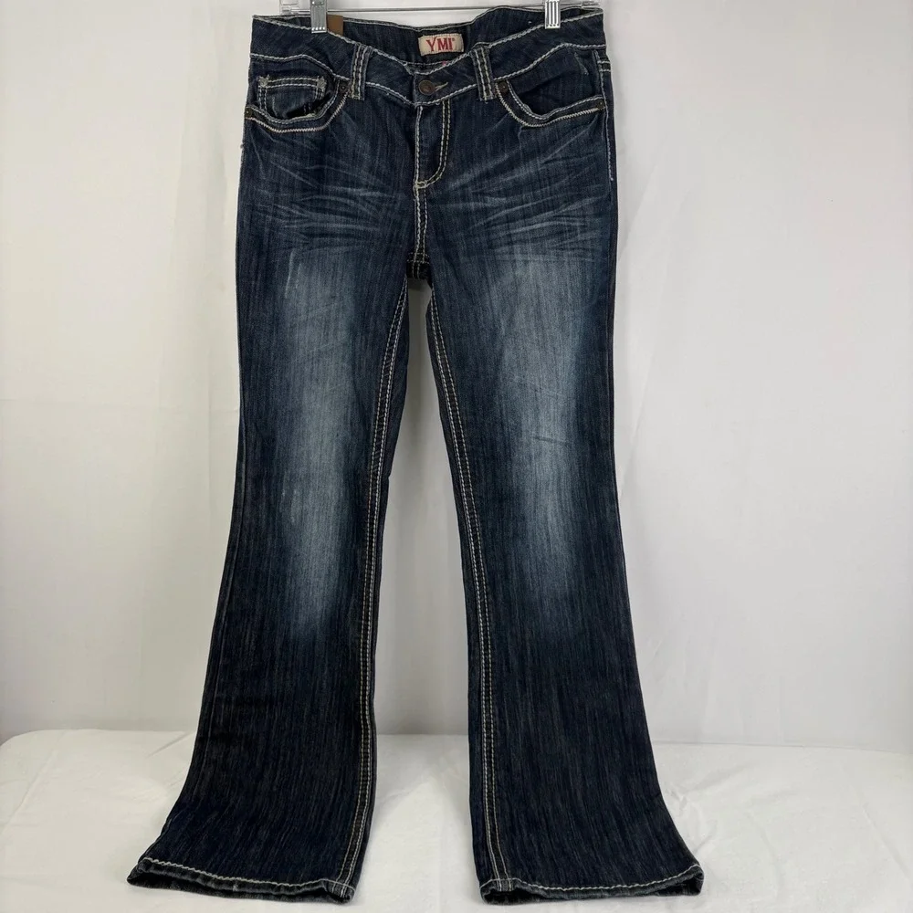 YMI Lowrise Bootcut Dark Wash Embellished Flap Pockets Jeans Y2K Size 11 (32x32)